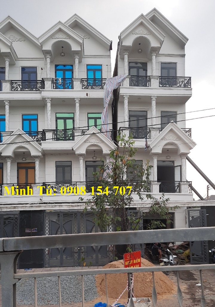 business-lawyer-glenroy